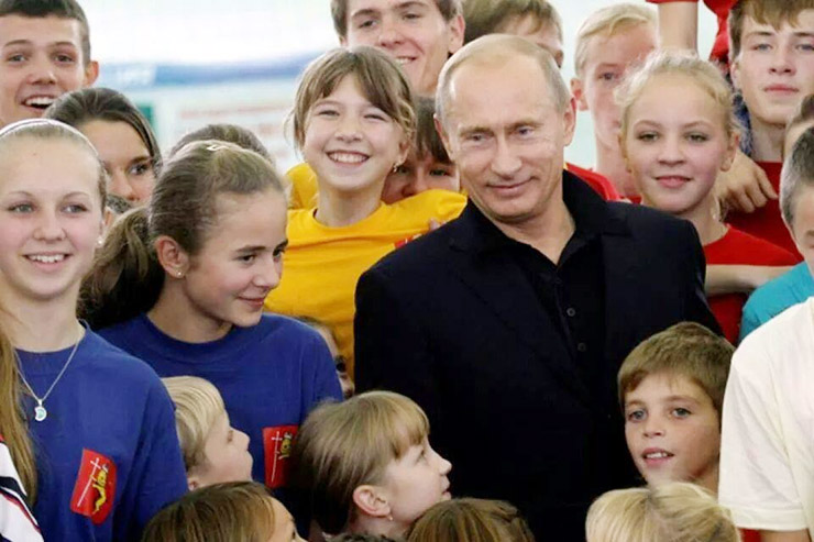 Russian President Steers a Straight Course - New Dawn – World's Most ...